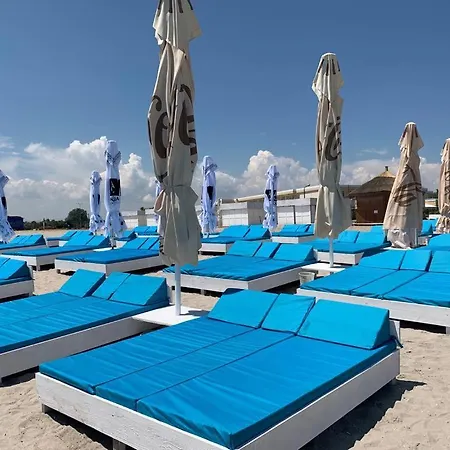 Отель Mezo Palace Hotel Венус