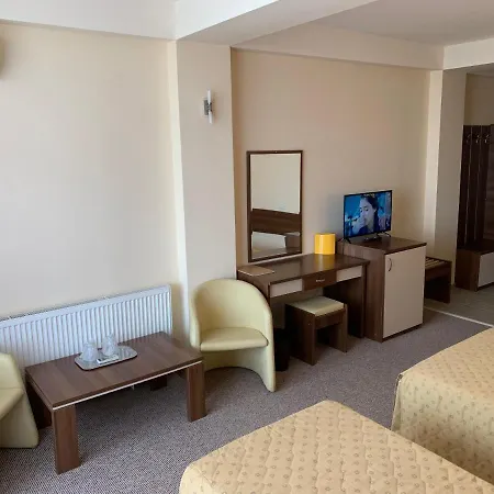 Mezo Palace Hotel